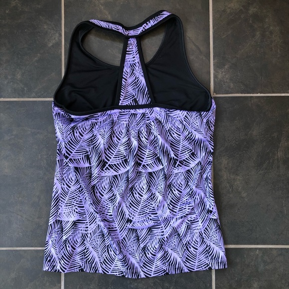 ✨3/$30 Athletic racer back tank top - Picture 4 of 5